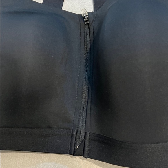 Black All in Motion front zipper racerback sports bra 38D high support adjust - Picture 5 of 17